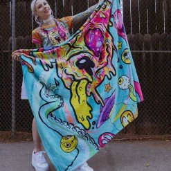 ACCESSORIES LIQUID STRANGER X SCUMMY BEARS - WEIRD & WONDERFUL - SOFT AF BLANKET