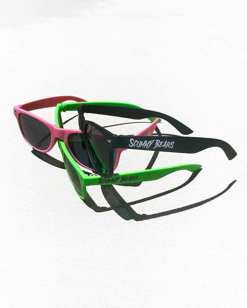 Scummy Bears SCUMMY WAYFARER SUNGLASSES - MATTE GREEN FESTIVAL LOOKS 2 Scummy Bears SCUMMY WAYFARER SUNGLASSES - MATTE GREEN FESTIVAL LOOKS